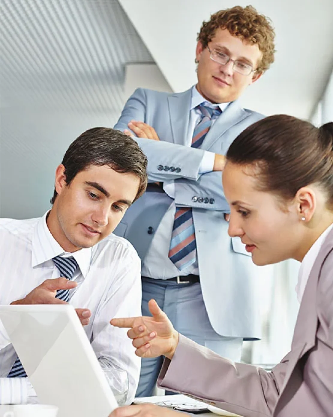 Why Founders & Executives select ESQUE as Outsourcing Partner